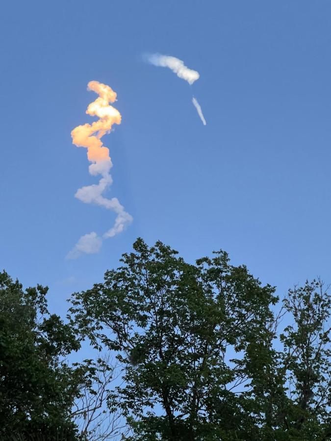 ホテル Lake Front Rv Experience Close To Port Canaveral And Kennedy Space Center ティテュスビル エクステリア 写真