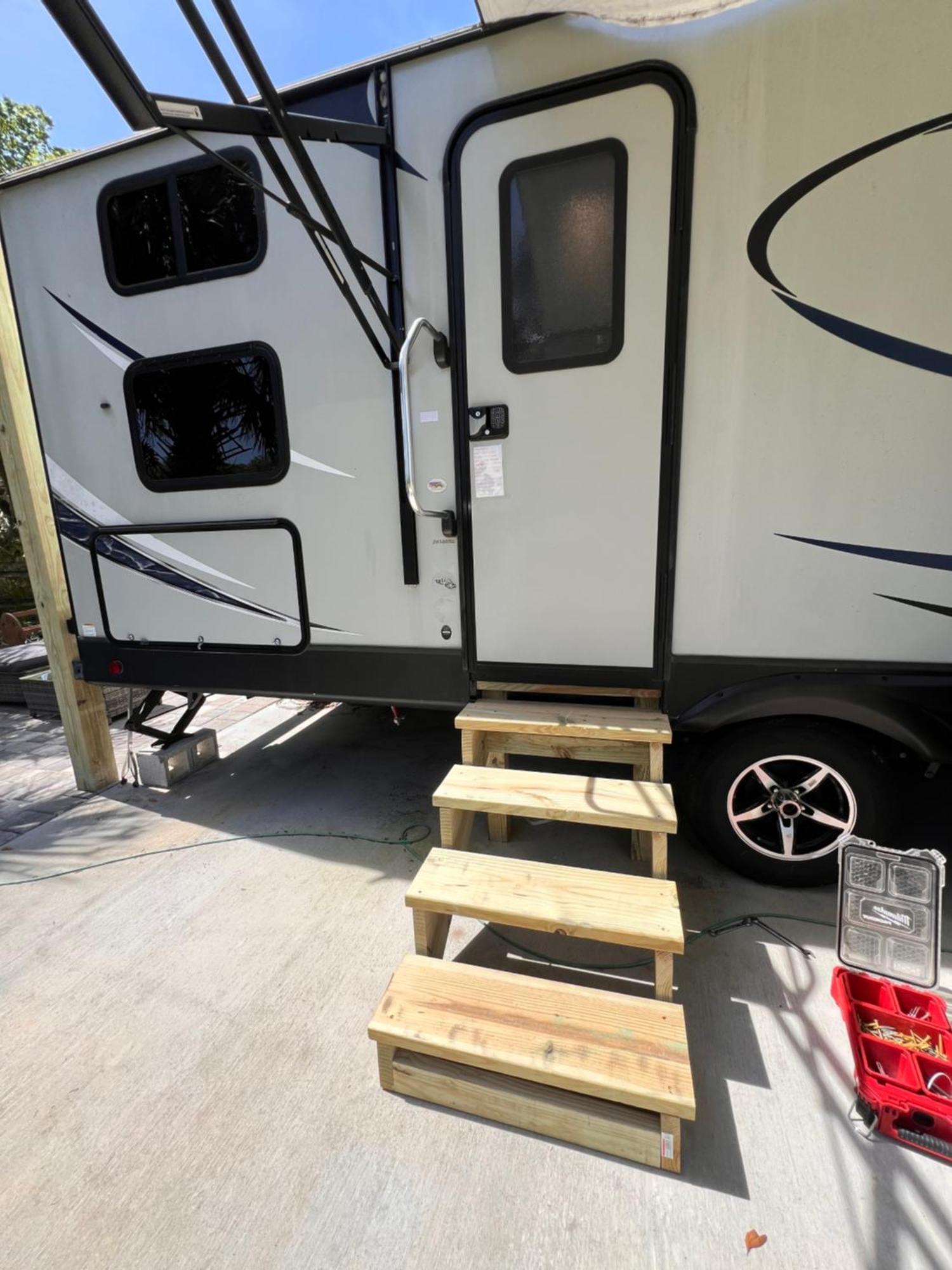 ホテル Lake Front Rv Experience Close To Port Canaveral And Kennedy Space Center ティテュスビル エクステリア 写真